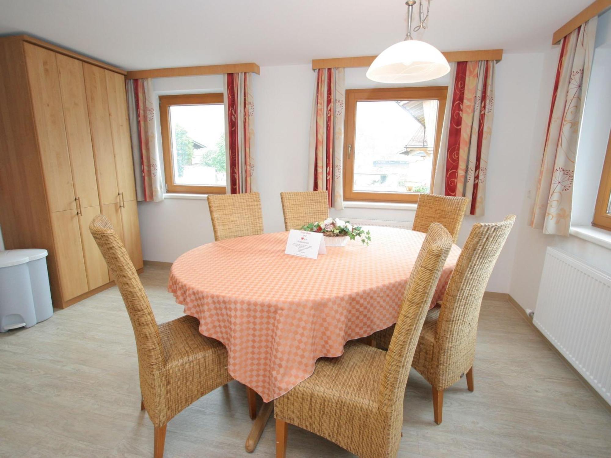 Holiday Flat In Uderns Near The Ski Area Bagian luar foto